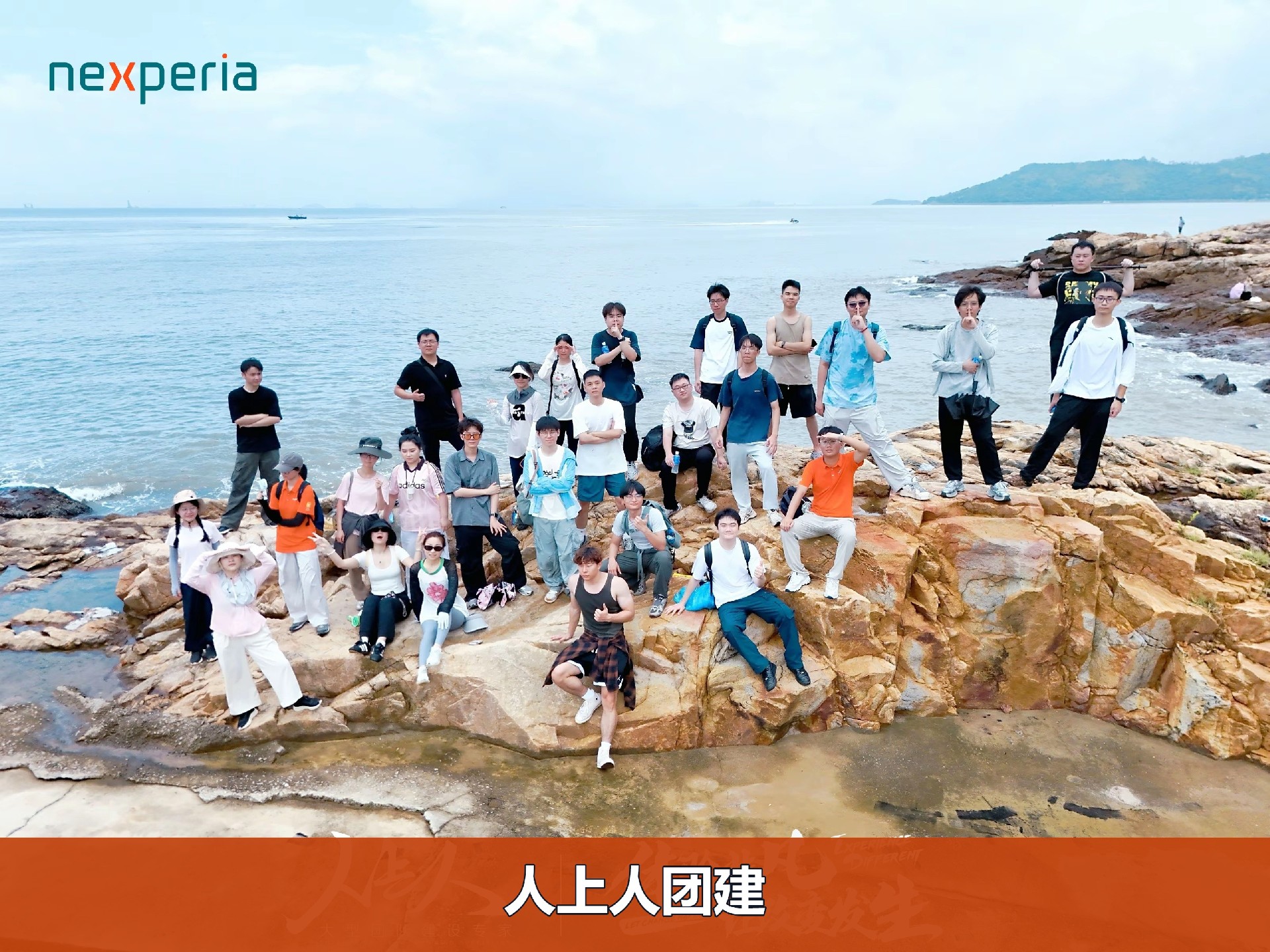 a93a3d3a9d5a2c3bfee172a831fd3be5-watermarked.jpg